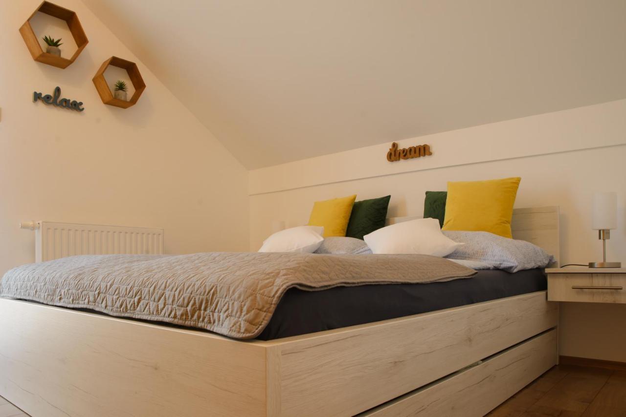 Eliza 1 Birdland Golf Apartman Bük Exterior foto